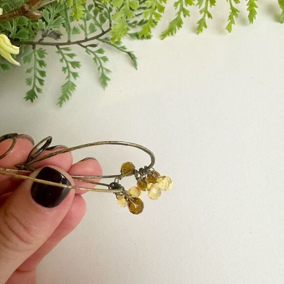 ANTHROPOLOGIE earrings | Delicate amber hue stone drops - Picture 5 of 7